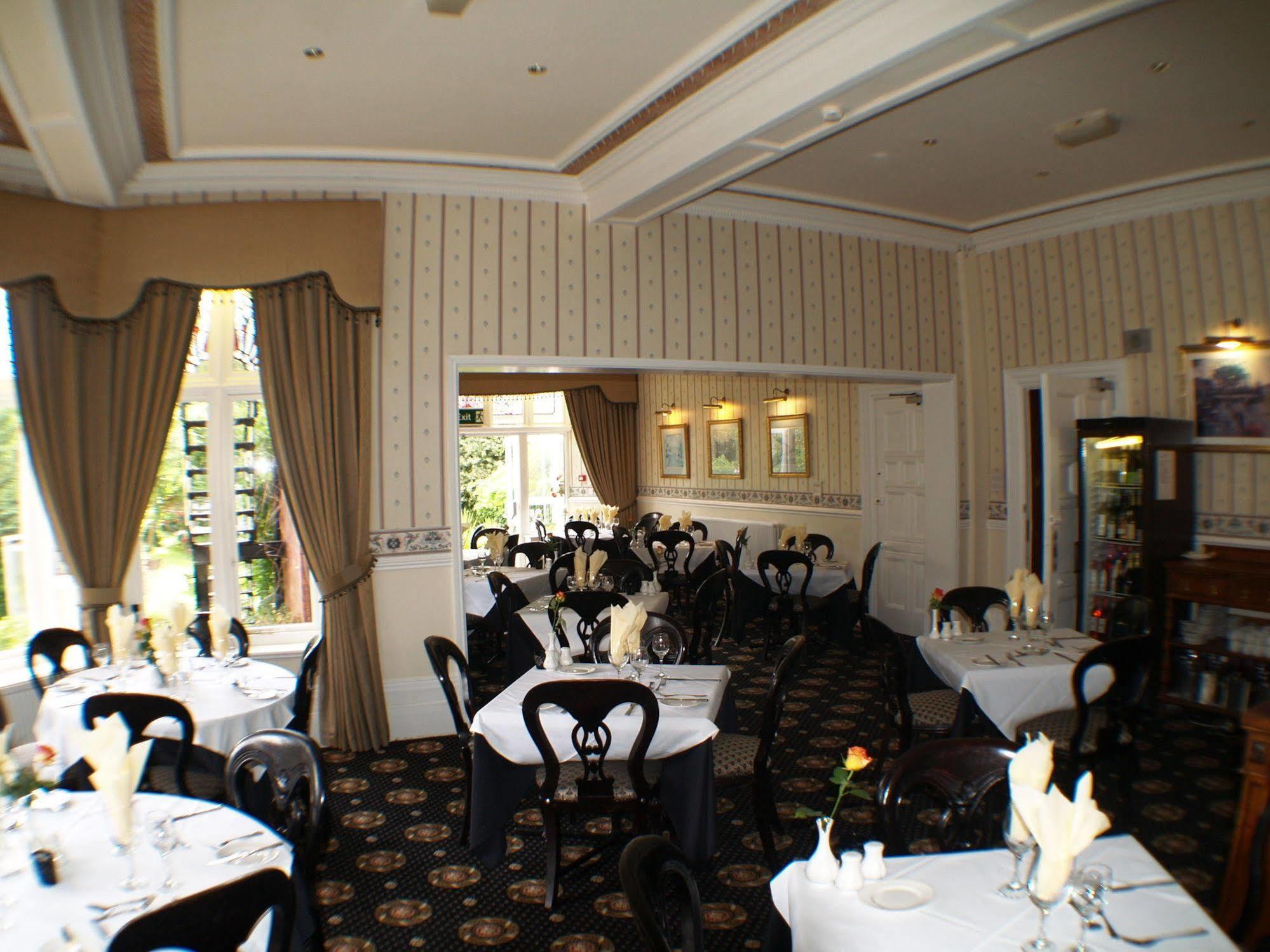 Normanhurst Hotel Сейл Екстериор снимка