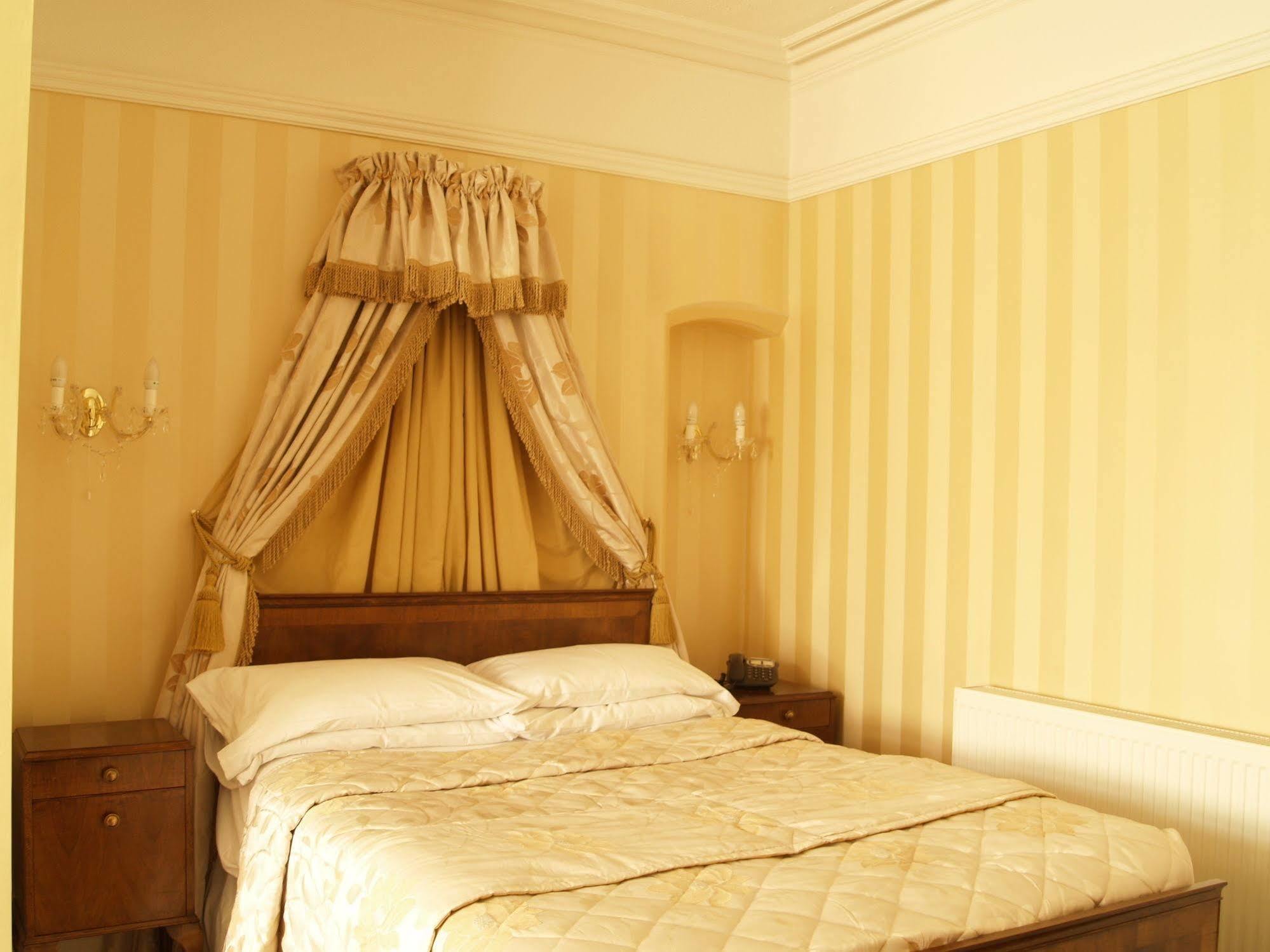 Normanhurst Hotel Сейл Екстериор снимка