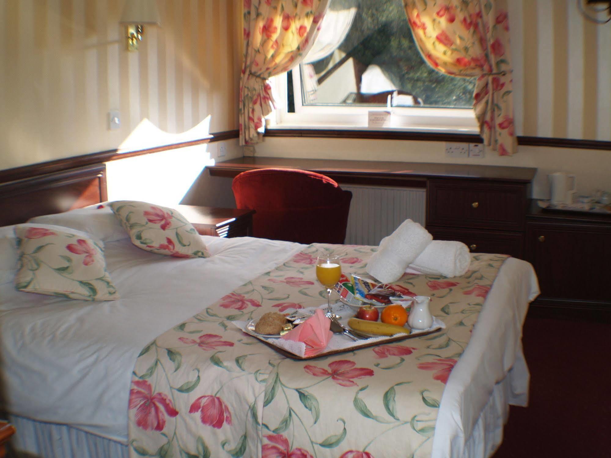 Normanhurst Hotel Сейл Екстериор снимка