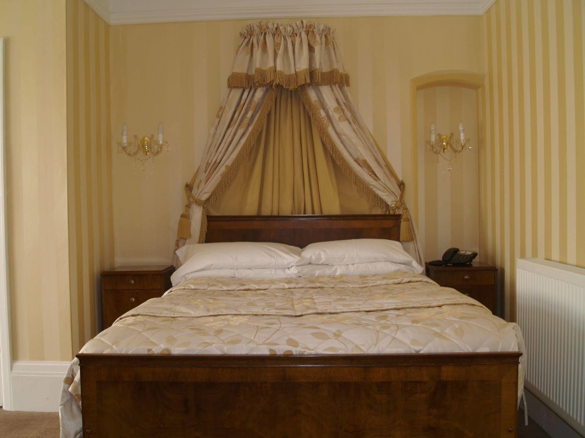 Normanhurst Hotel Сейл Екстериор снимка