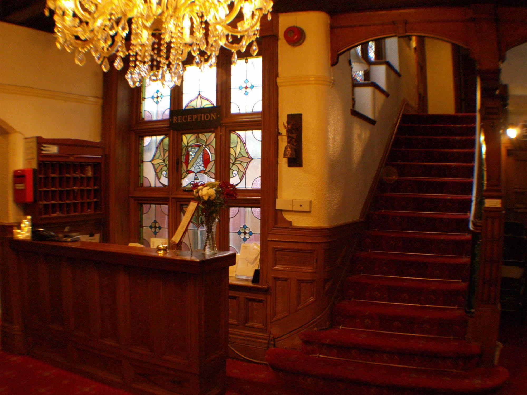 Normanhurst Hotel Сейл Екстериор снимка