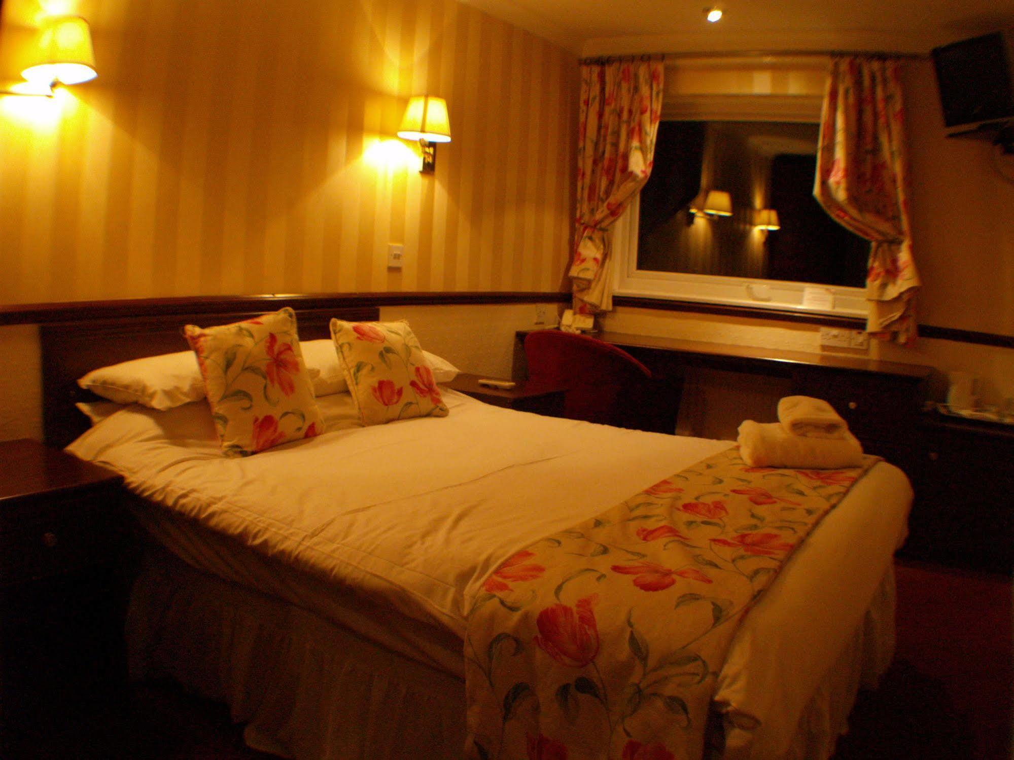 Normanhurst Hotel Сейл Екстериор снимка